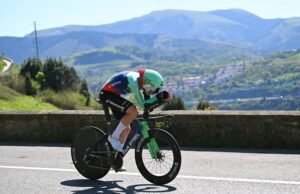 La sangre joven de Paul Seixas pide paso contra Ayuso, Del Toro y el viejo Roglic en la Itzulia
