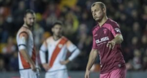 El Rayo naufraga en su intento de anular una multa de 60.000 euros por el ‘caso Zozulya’