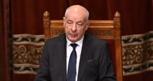 El presidente de Hungría firma la reforma Constitucional de Magyar que le destituye