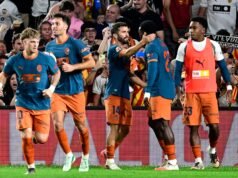 Javier Aguirre le pone un parche al Valencia