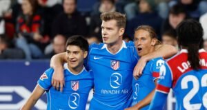 Un eficaz Atlético derrota a Osasuna y mete en problemas a los de Lisci