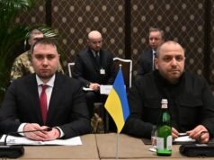 Ucrania y Rusia avanzan en aspectos militares para un alto el fuego y se emplazan a continuar el diálogo político