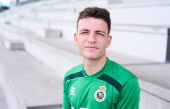 Íñigo Vicente, un jugador que vale un ascenso: “El Racing es la cenicienta de Primera”