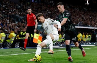 Álvaro Arbeloa, tras sacar a cinco canteranos: “Me ha recordado casi al Madrid de la Quinta del Buitre”