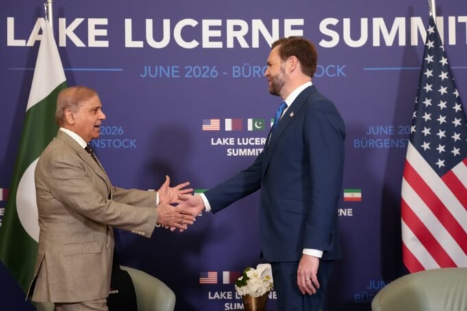 Estados Unidos e Irán inician la negociación de un acuerdo definitivo en Suiza