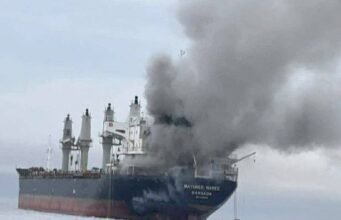 La batalla en el estrecho de Ormuz se recrudece con el ataque a tres buques de carga