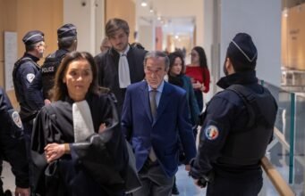 Francia condena a la cementera Lafarge y a su ex consejero delegado por financiar a grupos yihadistas como el ISIS