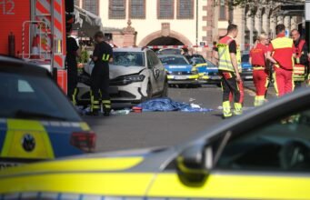 Al menos dos muertos en un atropello en una calle comercial peatonal en el centro de Leipzig