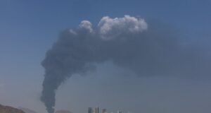 El embargo financiero de Emiratos a Irán vuelve a tensar la relación entre ambos países