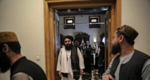 Europa cruza una línea roja al hablar con los talibanes