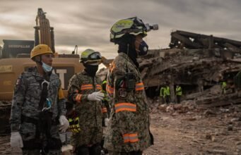 Los rescatistas mexicanos en Venezuela: “Es una de las tragedias más grandes a las que hemos asistido”