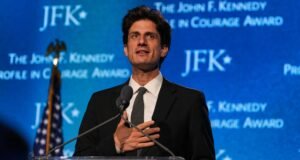 Un nieto de Kennedy y el pulso de Mamdani a los centristas: las primarias de Nueva York arrojan luz sobre el futuro de los demócratas