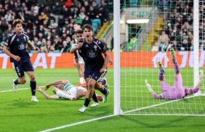Javi Rodríguez ilumina la remontada del Celta en Glasgow