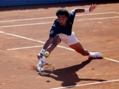 Fils bate a un Rublev irreconocible y conquista el Conde de Godó