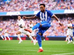 El Deportivo regresa con orden y sin mucho talento