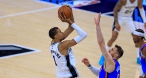 Una arenga de Popovich enciende a los Spurs, que anulan a los Thunder para igualar la final del Oeste de la NBA