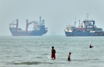 Qatar acusa a Irán de atacar a uno de sus petroleros en el estrecho de Ormuz