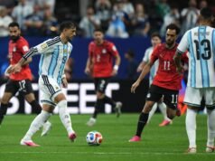Argentina – Egipto, el partido de octavos de final del Mundial en directo | Messi falla el penalti del empate