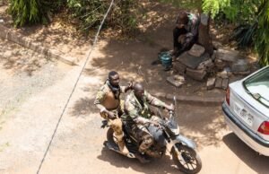 Fuerzas rebeldes desafían a la junta de Malí con un ataque coordinado en varios puntos del país