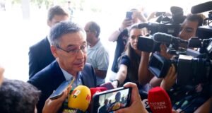 Bartomeu niega haber contratado perfiles falsos para criticar a sus rivales del Barça e insiste en que solo quería “monitorizar” las redes sociales