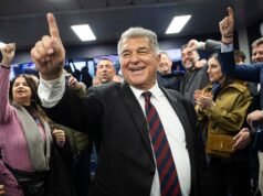 El TCE concluye que la Junta del Barça debió pedir más datos antes de invalidar parte de las firmas de Ciria