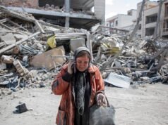 Trump eleva las amenazas contra Irán pese a presumir de progresos en las negociaciones