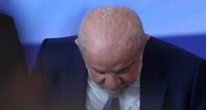 Lula recibe radioterapia preventiva contra el cáncer de piel a cuatro meses de las elecciones en Brasil