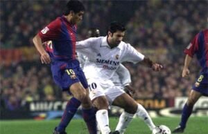 El Barça rechaza el patrocinio de Revolut por sus vínculos con el exmadridista Figo, imagen de la marca