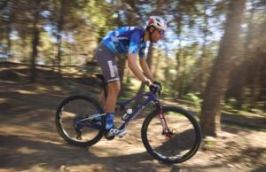 David Valero estrena nueva vida con un podio en su estreno en la Copa del Mundo de maratón de BTT