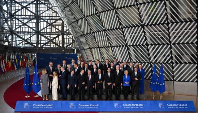 NLX63L3EAZJ53KXZBRMBKQTZIE