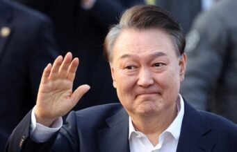 La justicia de Corea del Sur condena al expresidente Yoon Suk-yeol a cadena perpetua por insurrección al declarar la ley marcial