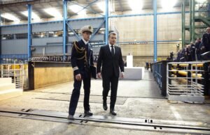 Francia acepta la cesión a EE UU de una de sus bases con la “garantía” de que no se usará contra Irán