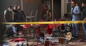 Al menos seis muertos por una explosión en un céntrico café de Damasco