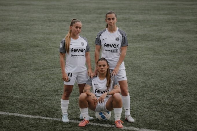 El Badalona Women, de club independiente de barrio a ser el primer equipo español femenino con un gran inversor extranjero detrás