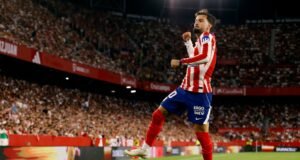 Baena se disfraza de Julián para relanzar a un buen Atlético