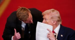 Trump amenaza a Irán con la “destrucción total” y advierte de que “recibirá un duro golpe”