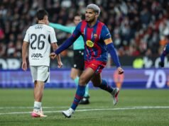 Hansi Flick, sobre Araujo: “Abrirse así significa que eres fuerte”