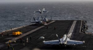 El portaaviones ‘Abraham Lincoln’ desplegado en el Golfo regresa a Estados Unidos tras conocerse las malas condiciones que sufre su tripulación