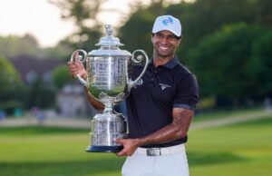 Aaron Rai, el golfista de los dos guantes, gana el Campeonato de la PGA y Jon Rahm es segundo