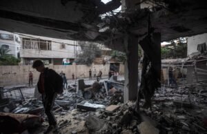 Al menos cinco muertos por un ataque israelí en Ciudad de Gaza