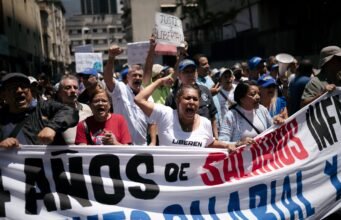 Venezuela, una economía atrapada entre la parálisis y la inflación