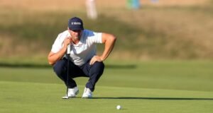 Wyndham Clark, perseguido por Scheffler, acaricia el US Open