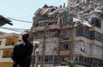 Israel asesta un nuevo golpe a la tregua en Líbano al matar en Beirut a un alto mando de Hezbolá