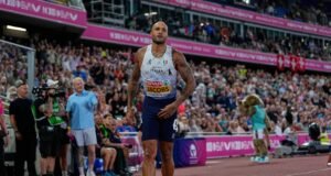 El gran favorito, Marcell Jacobs, se lesiona a los 40 metros y deja al británico Romell Glave la victoria en los 100m de los Europeos de atletismo