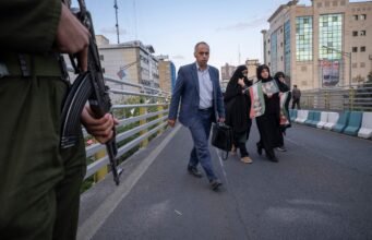 El régimen iraní acelera la represión con acusaciones de espionaje