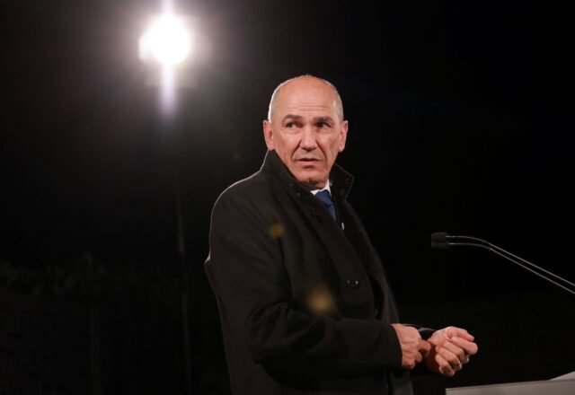 WTI2AGDER5P6DBIHLV6L65FDRA