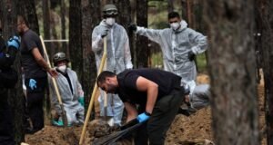 Ocho policías para 3.000 casos: el reto de investigar los crímenes de guerra en Ucrania