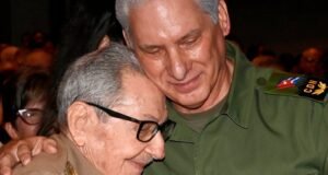 Raúl Castro reaparece por primera vez en público tras la imputación de Estados Unidos