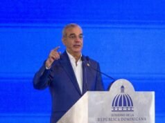 Abinader defiende competencia en telecomunicaciones RD