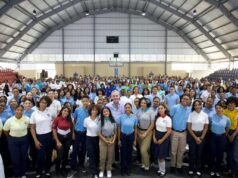 Abinader realiza encuentro con jóvenes Santo Domingo Este